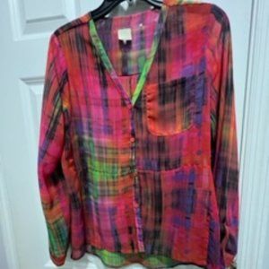 Ecru small button down blouse pink and green